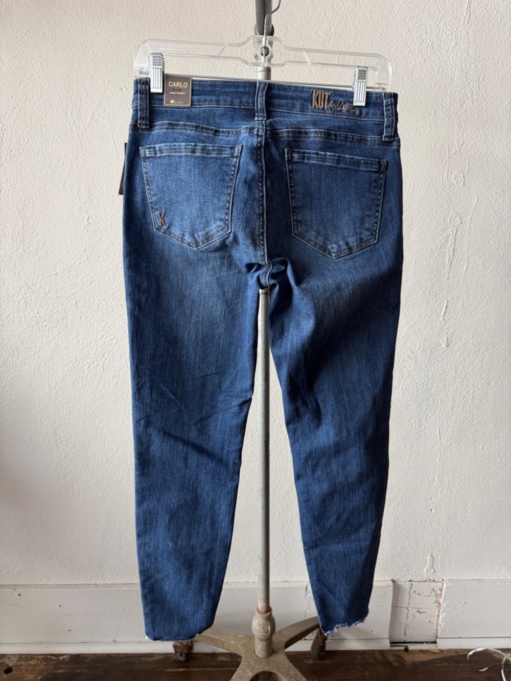 NWT Kut from the Kloth Carlo Ankle Skinny Jeans Size 4 - Picture 2 of 4